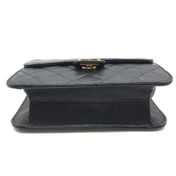 Chanel CC Logo Mini Quilted Lambskin Chain Shoulder Bag Black — view 3