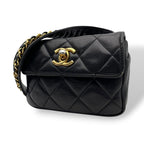 Chanel Quilted Waist Pouch Belt Bag CC Logo Lambskin Leather Black Gold Vintage