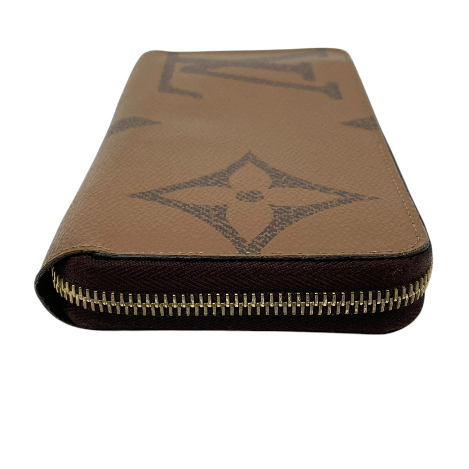 Louis Vuitton Zippy Wallet Monogram Giant Reverse Zip Around Brown — view 4