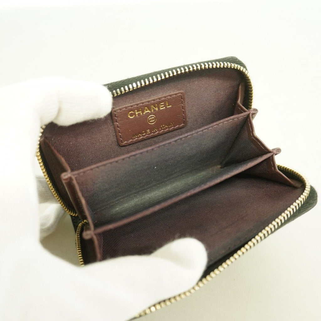 Chanel Coin Case Quilted Caviar Leather Black Gold — view 4