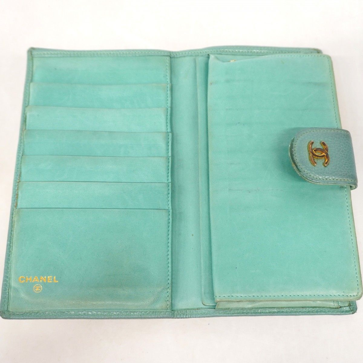 Chanel Wallet Quilted Caviar Leather Mint Green Gold — view 3
