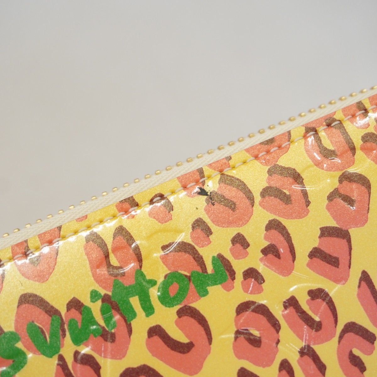 Louis Vuitton Wallet Vernis Leopard Zippy Blanc Corail — view 6