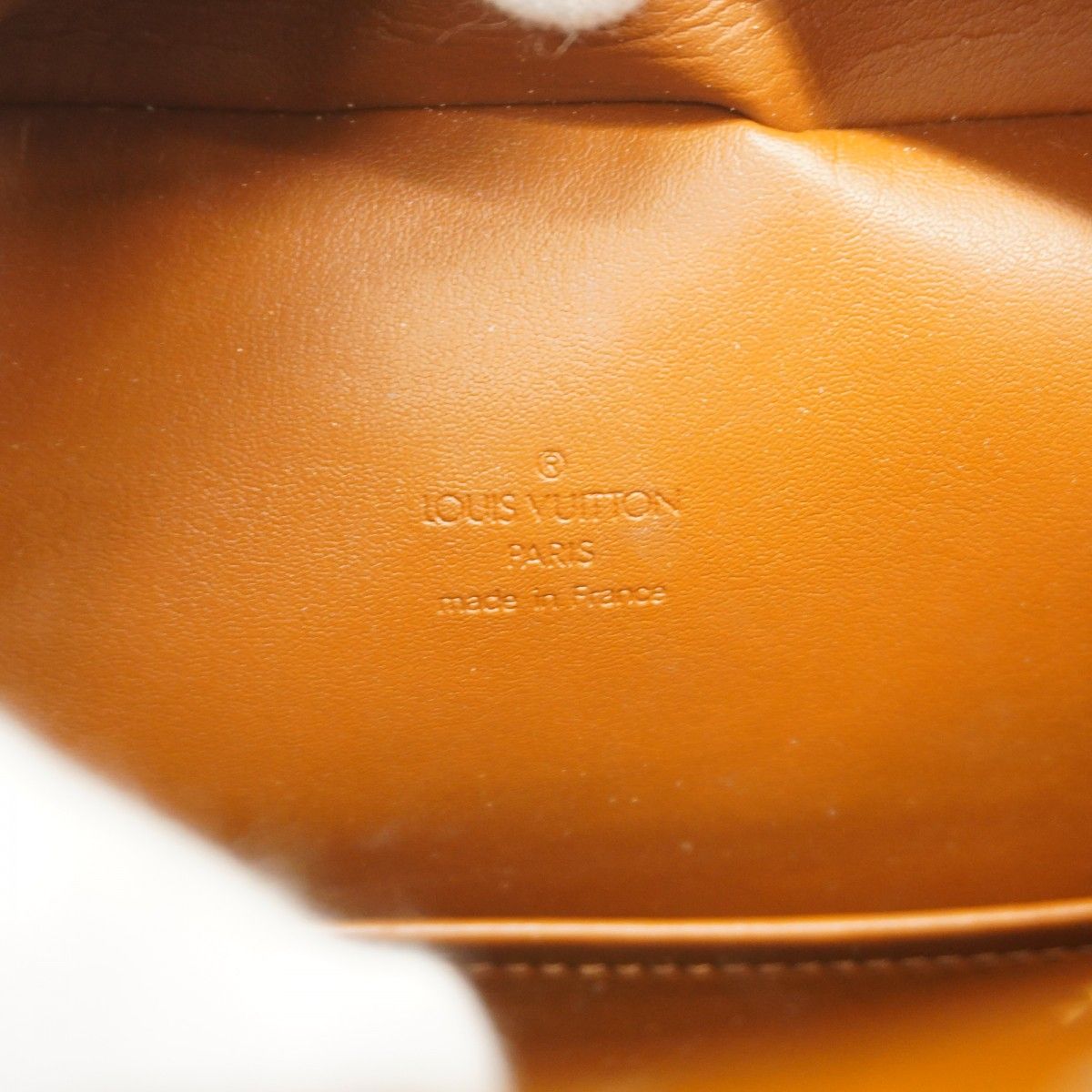 Louis Vuitton Handbag Vernis Tompkins Square Blanc — view 5