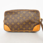 Louis Vuitton Clutch Monogram Marly Dragonne GM Brown — view 9