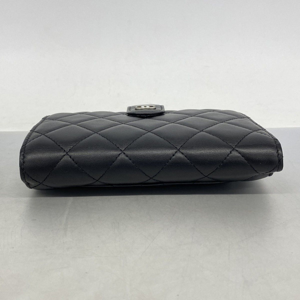 Chanel Wallet Quilted Lambskin Black Silver — view 2