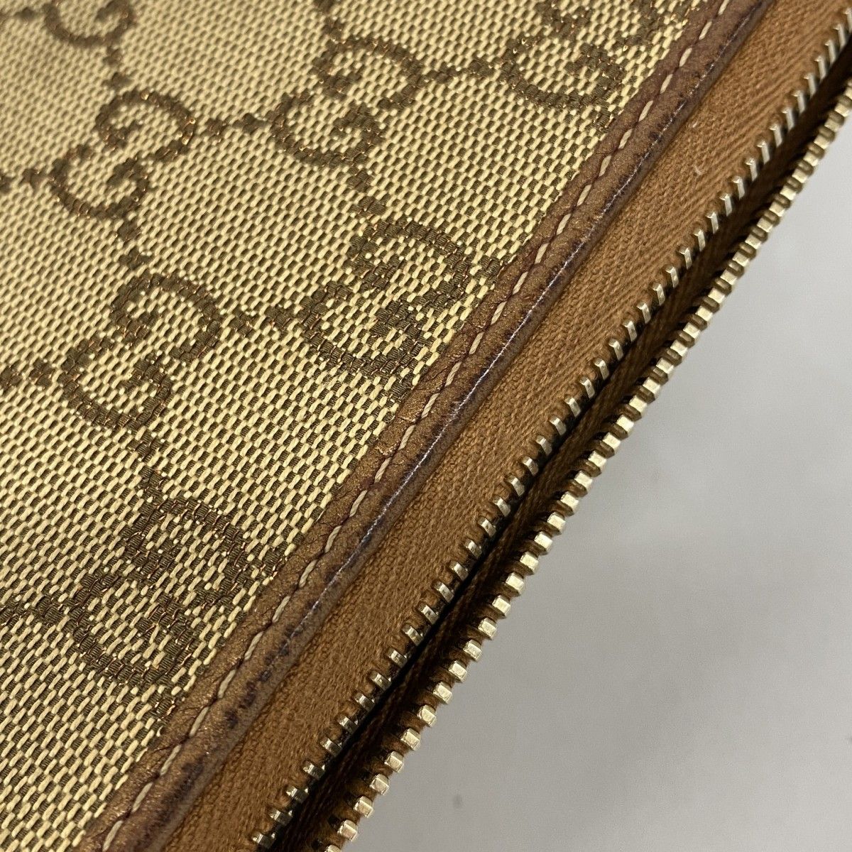 Gucci Wallet GG Canvas Brown Champagne Gold — view 8