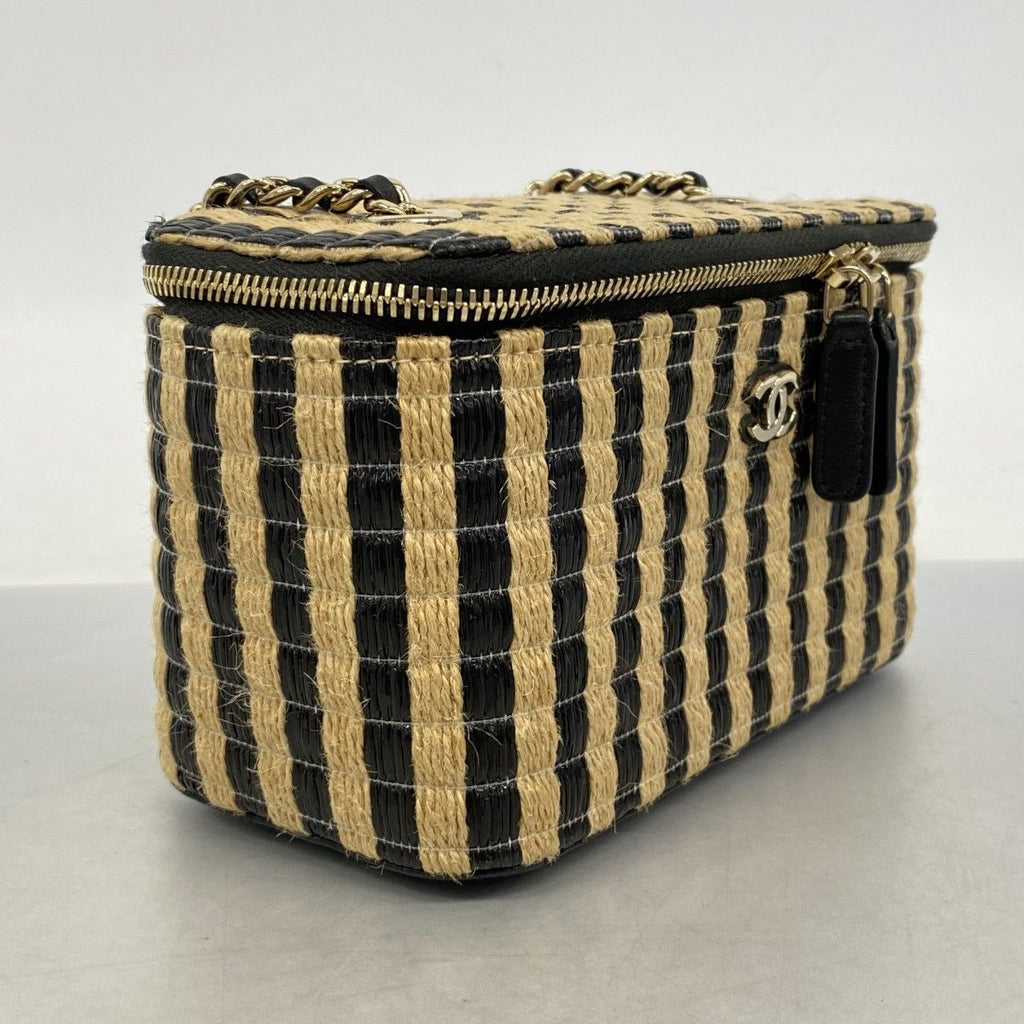 Chanel Shoulder Bag Raffia Beige Black Champagne Gold — view 2