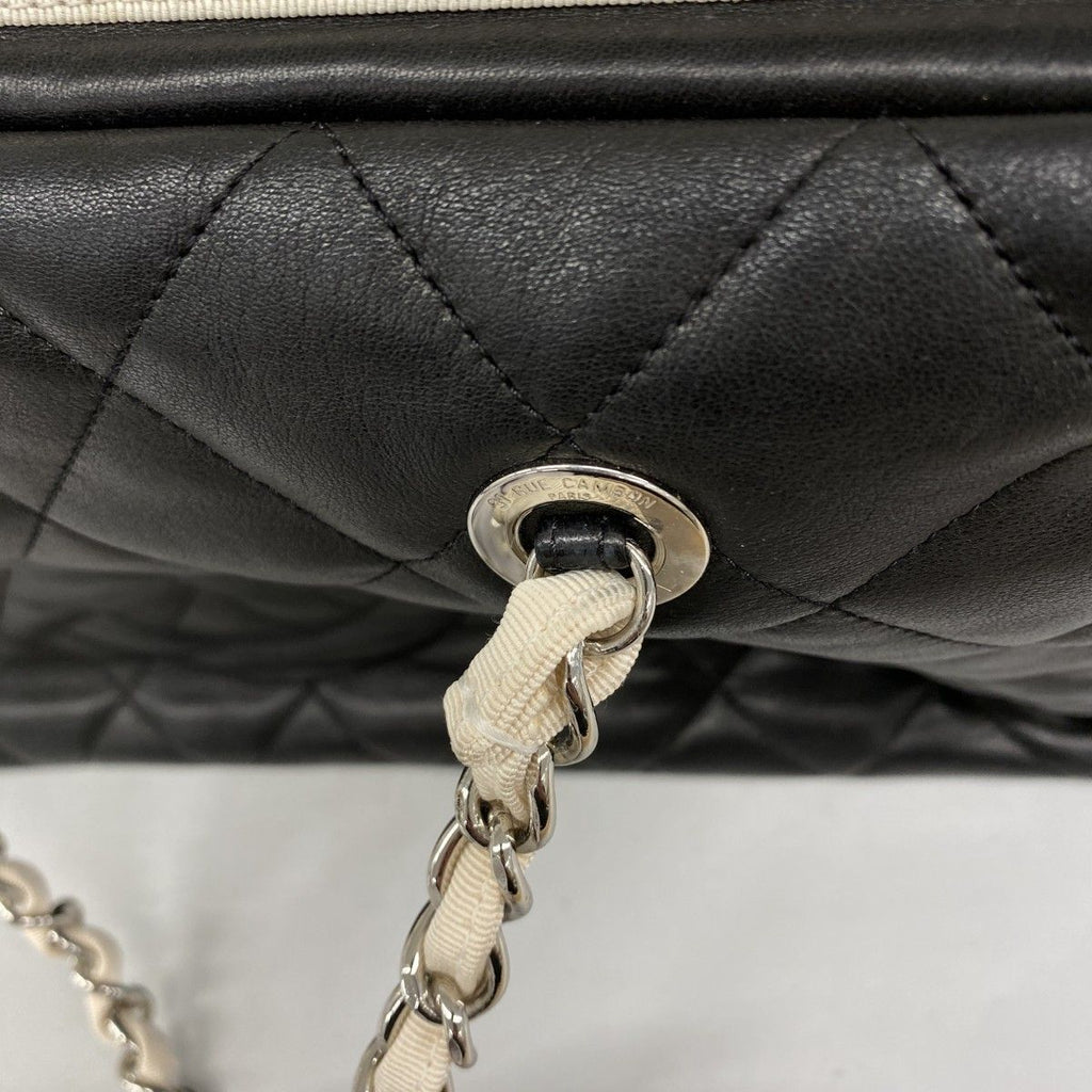 Chanel Chain Tote Quilted Lambskin Black Silver — view 9