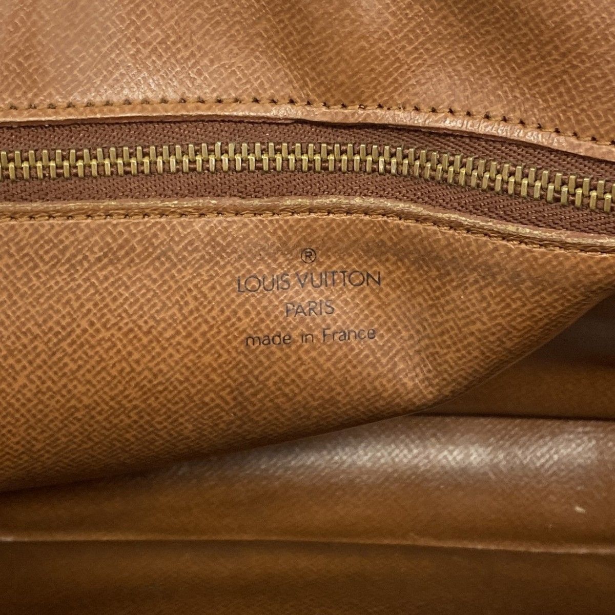 Louis Vuitton Clutch Monogram Marly Dragonne GM Brown — view 5