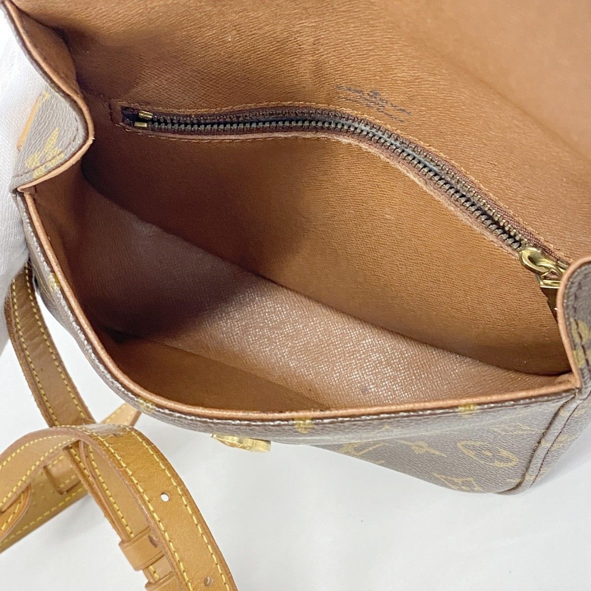 Louis Vuitton Shoulder Bag Monogram Saint Cloud PM Brown — view 4