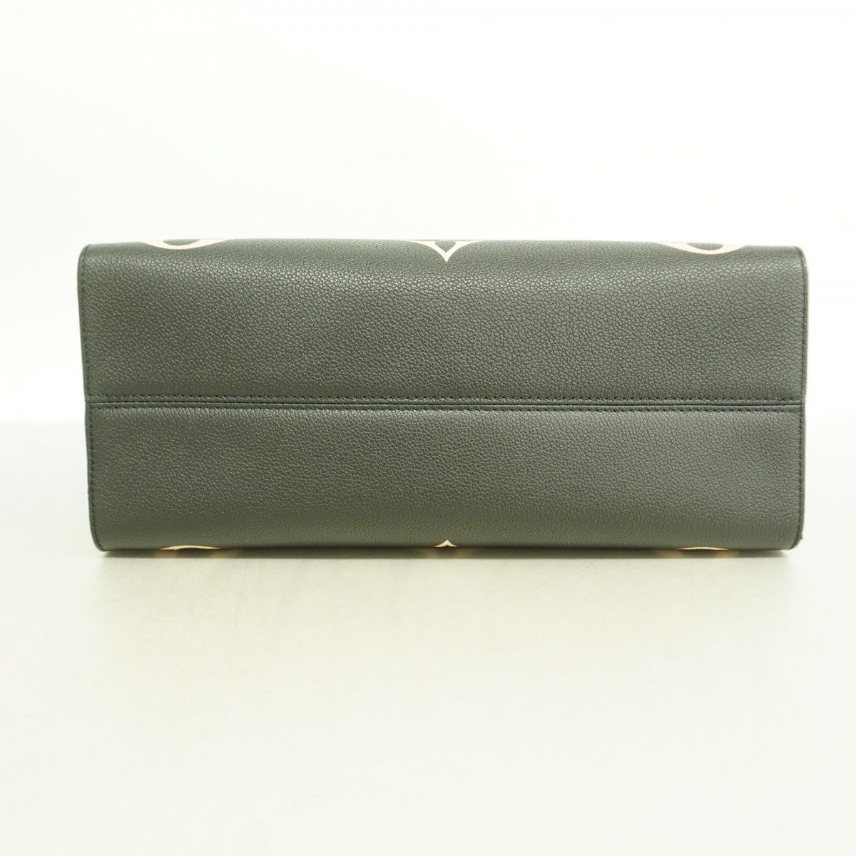 Louis Vuitton Tote Monogram Empreinte Bicolor On The Go MM Black Beige 2-Way — view 3