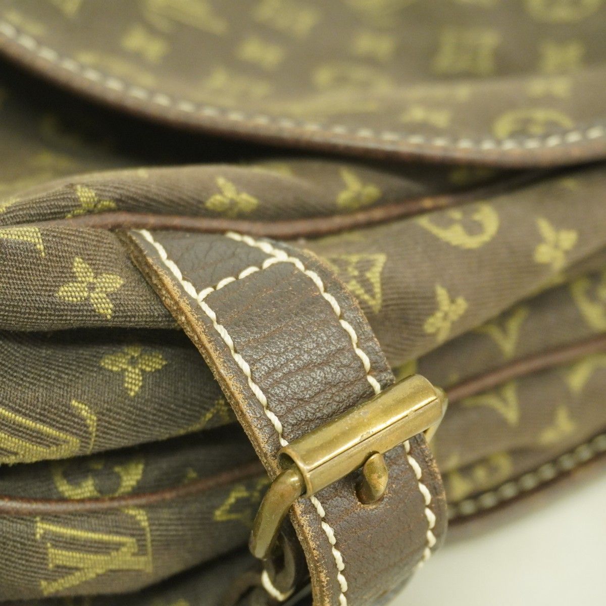 Louis Vuitton Shoulder Bag Monogram Mini Lin Saumur Ebene — view 9