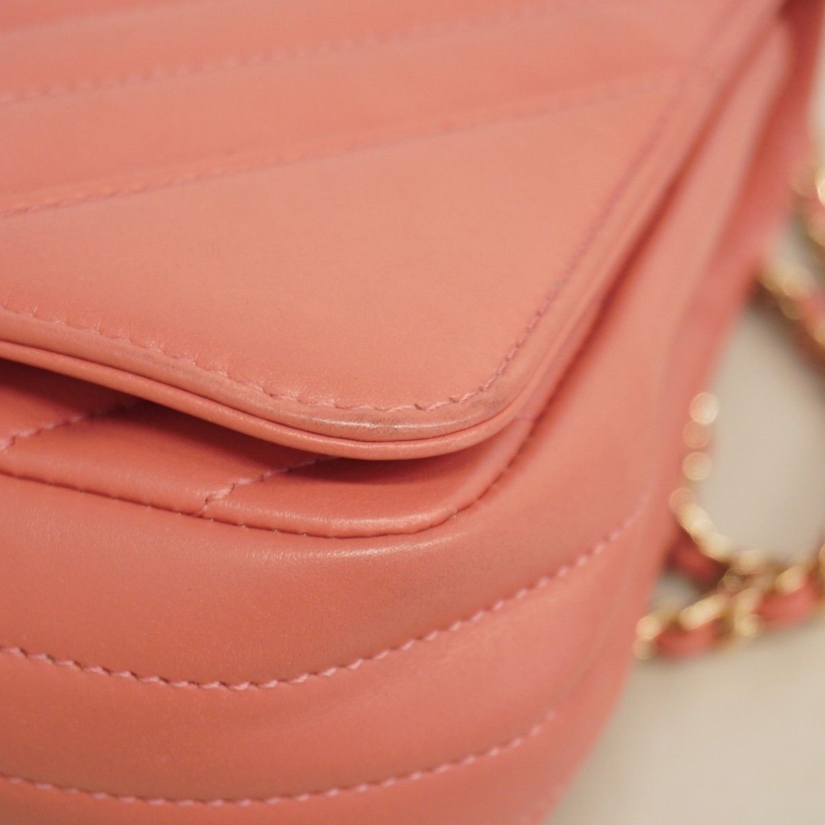 Chanel Shoulder Bag Stitch Lambskin Pink Champagne Gold — view 7
