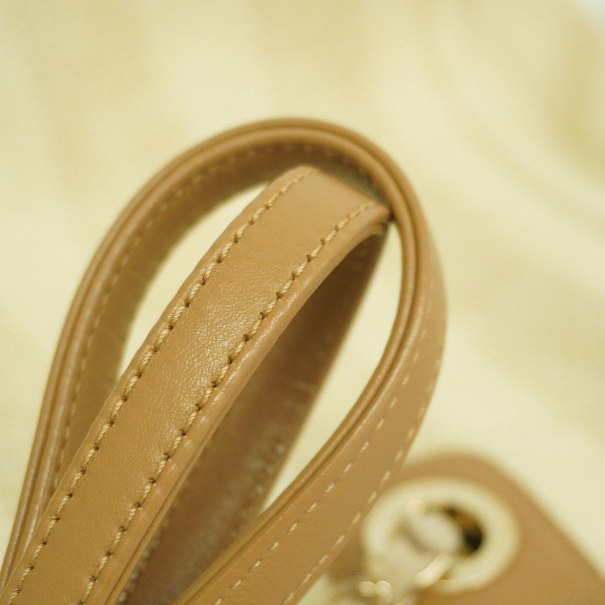 Chanel Chain Tote Deauville Straw Beige Champagne Gold — view 9