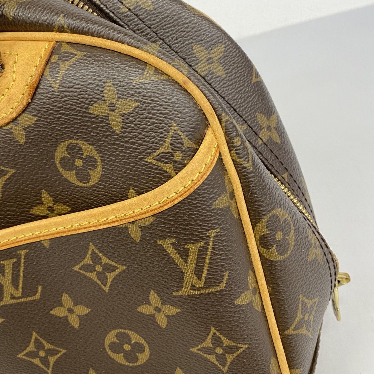 Louis Vuitton Handbag Monogram Tourville Brown — view 9