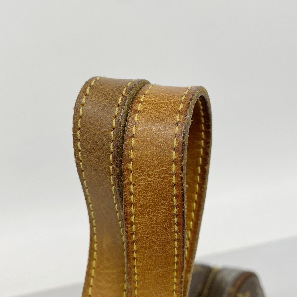 Louis Vuitton Shoulder Bag Monogram Cite GM Brown — view 9