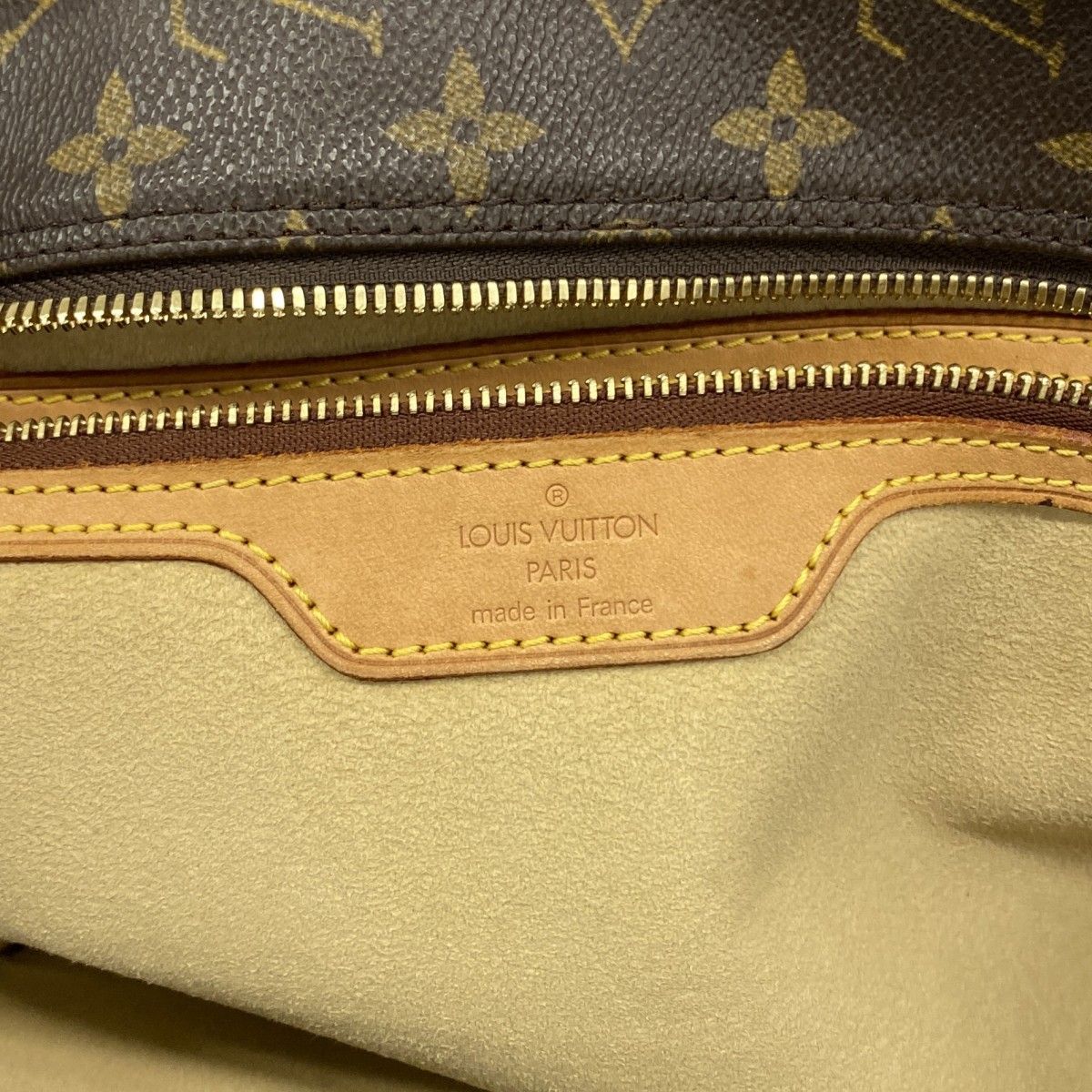 Louis Vuitton Shoulder Bag Monogram Cite GM Brown — view 5