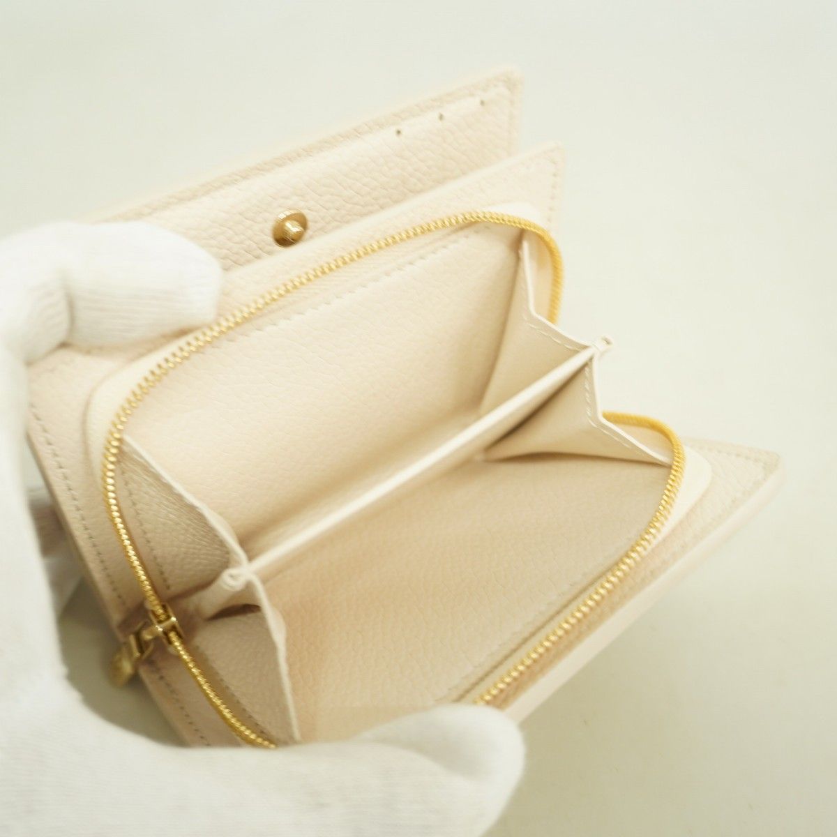 Louis Vuitton Wallet Monogram Empreinte Portefeuille Clair Dream Beige — view 7
