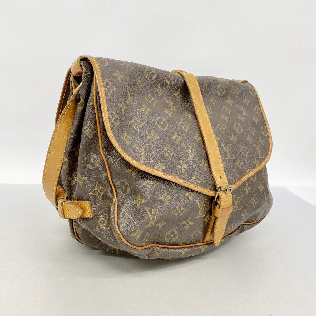 Louis Vuitton Shoulder Bag Monogram Saumur 35 Brown — view 2