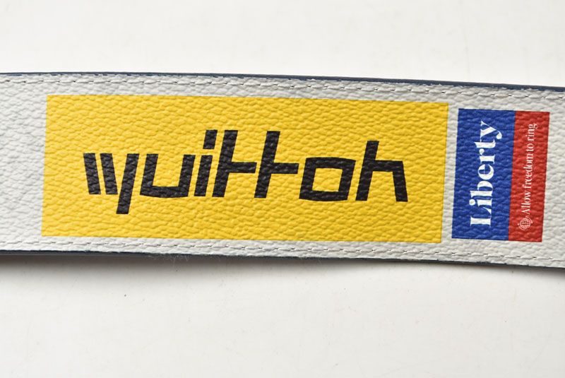 Louis Vuitton Belt Reversible Ceinture LV Initial 90 36 Monogram Logo White — view 4