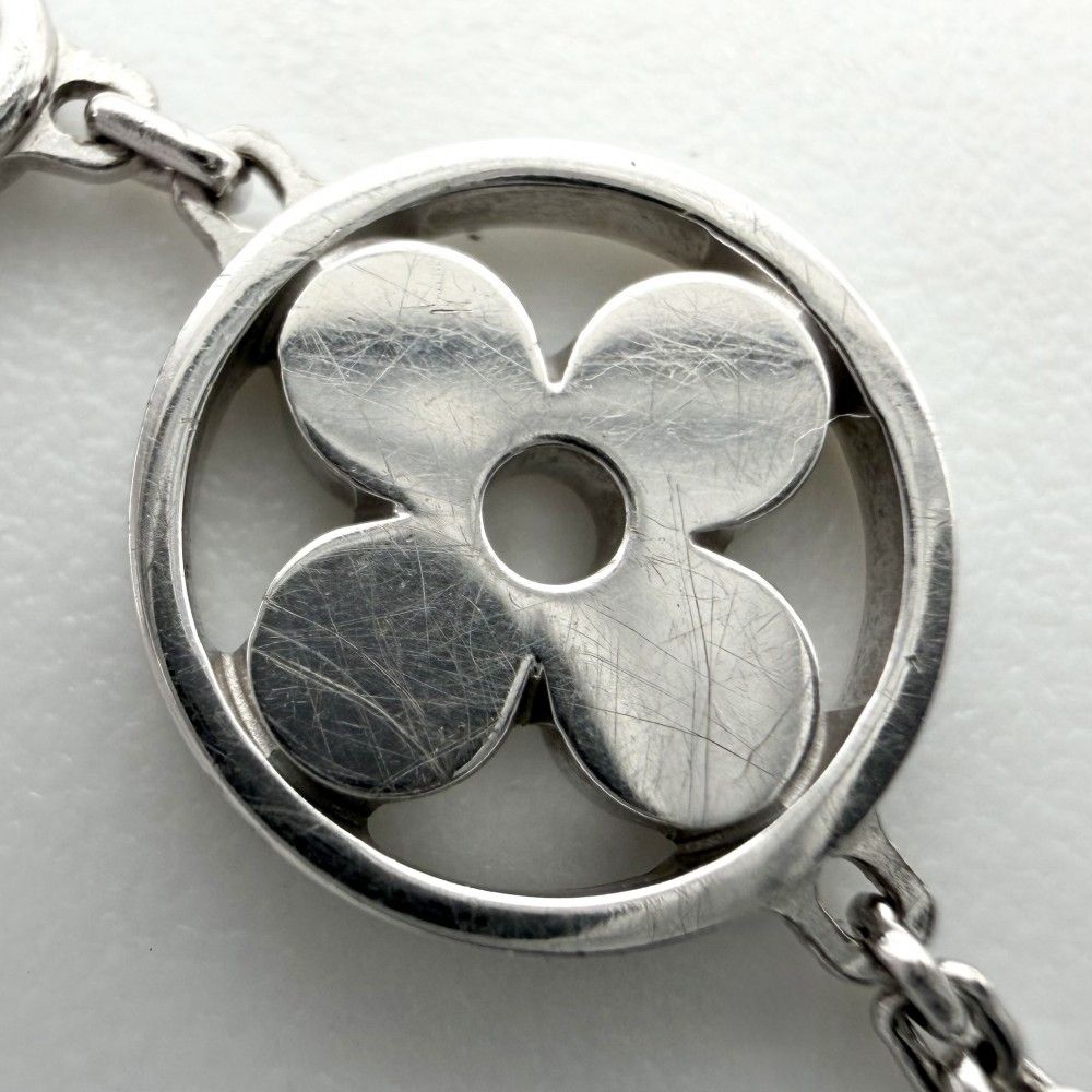 Louis Vuitton Necklace Monogram Idylle Star 18k WG 750 White Gold Diamond — view 7