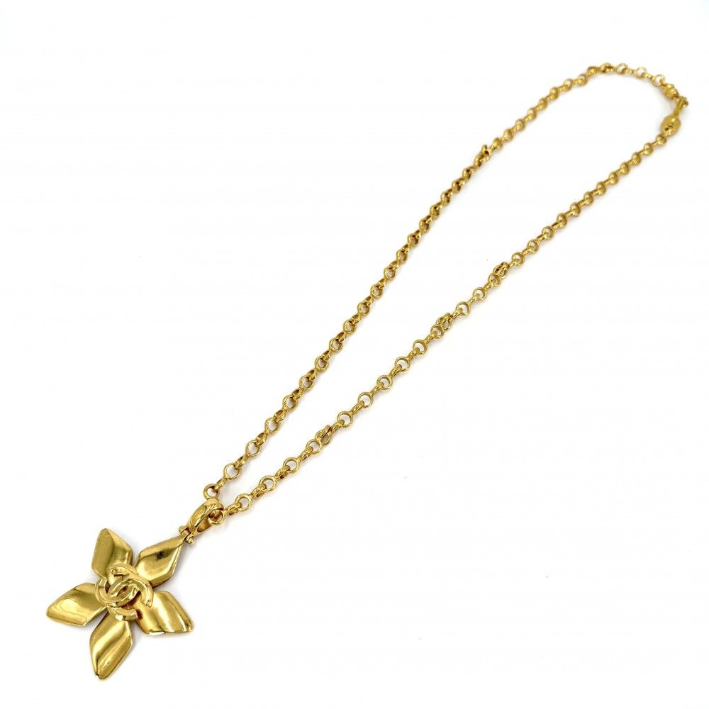 Chanel Necklace CC Logo Long Pendant Flower Motif Gold Plated — view 5