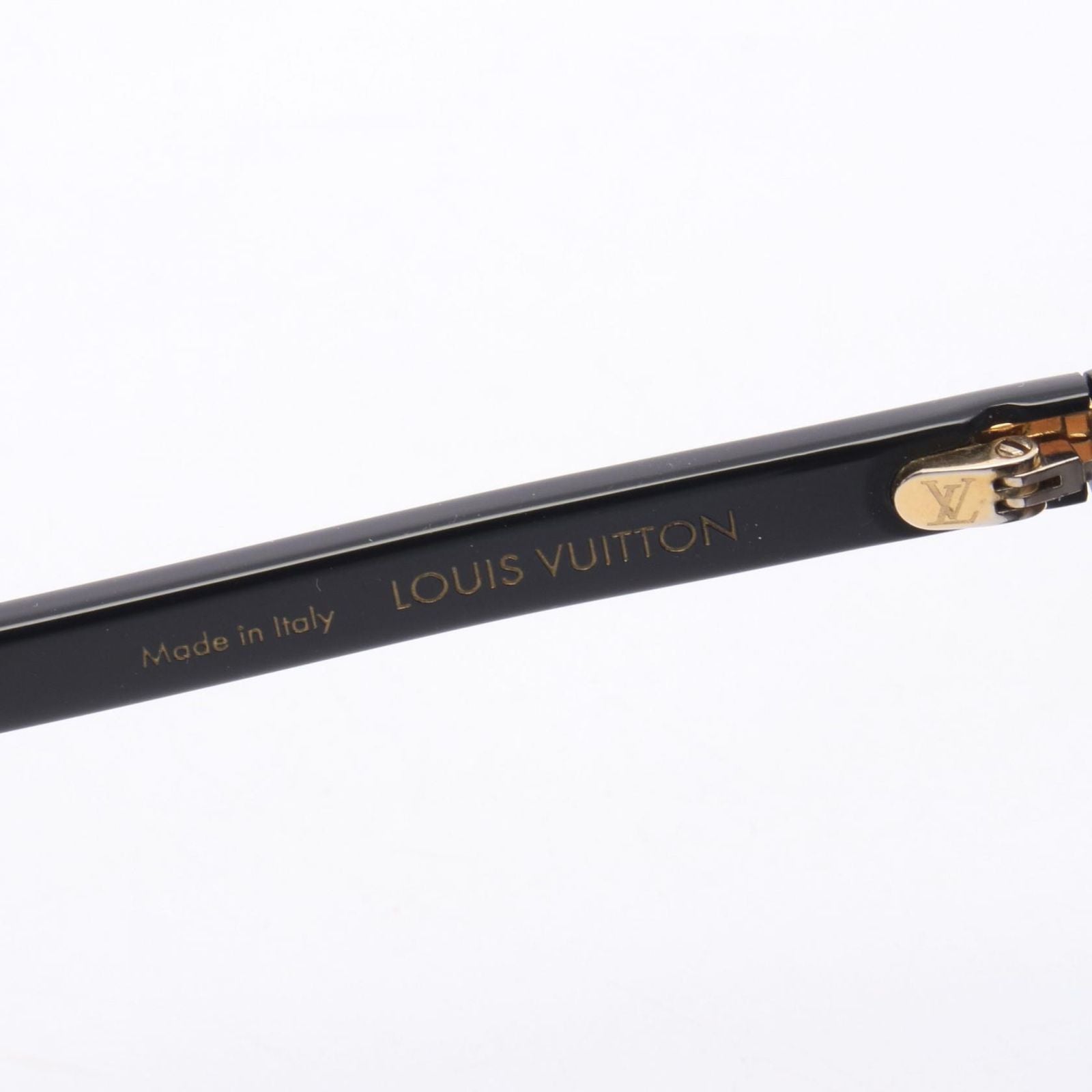 Louis Vuitton Sunglasses Grande Bellezza Eyewear — view 4