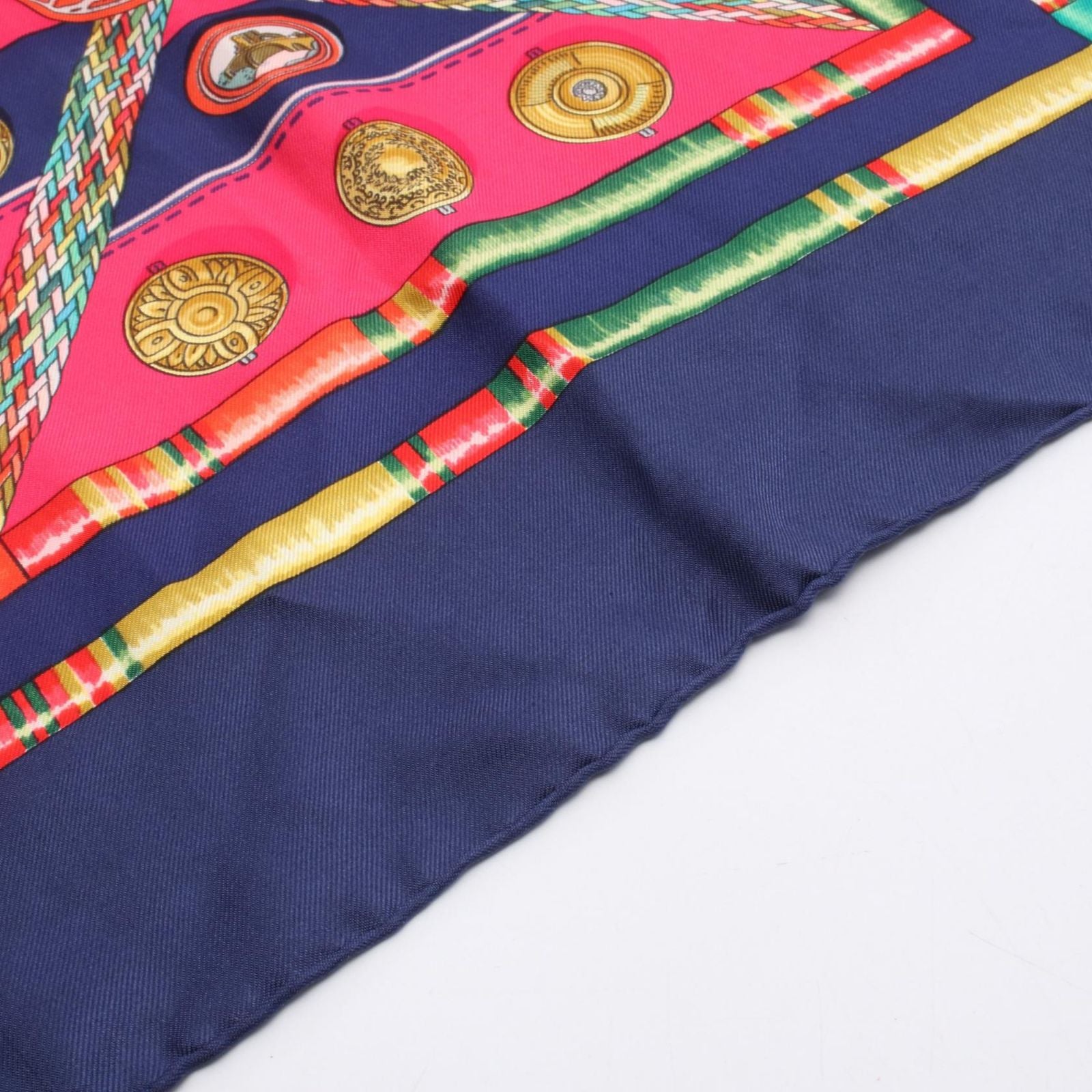 Hermes Scarf Carre 90 Petite Silk — view 4
