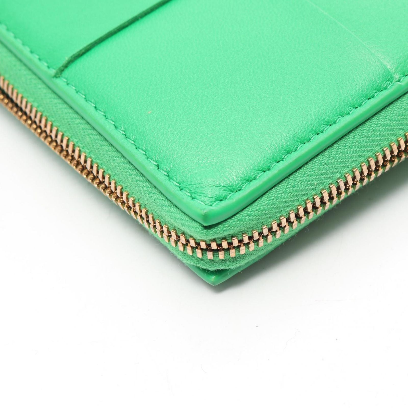 Bottega Veneta Round Wallet Zip Around Maxi Intrecciato Green Leather — view 6