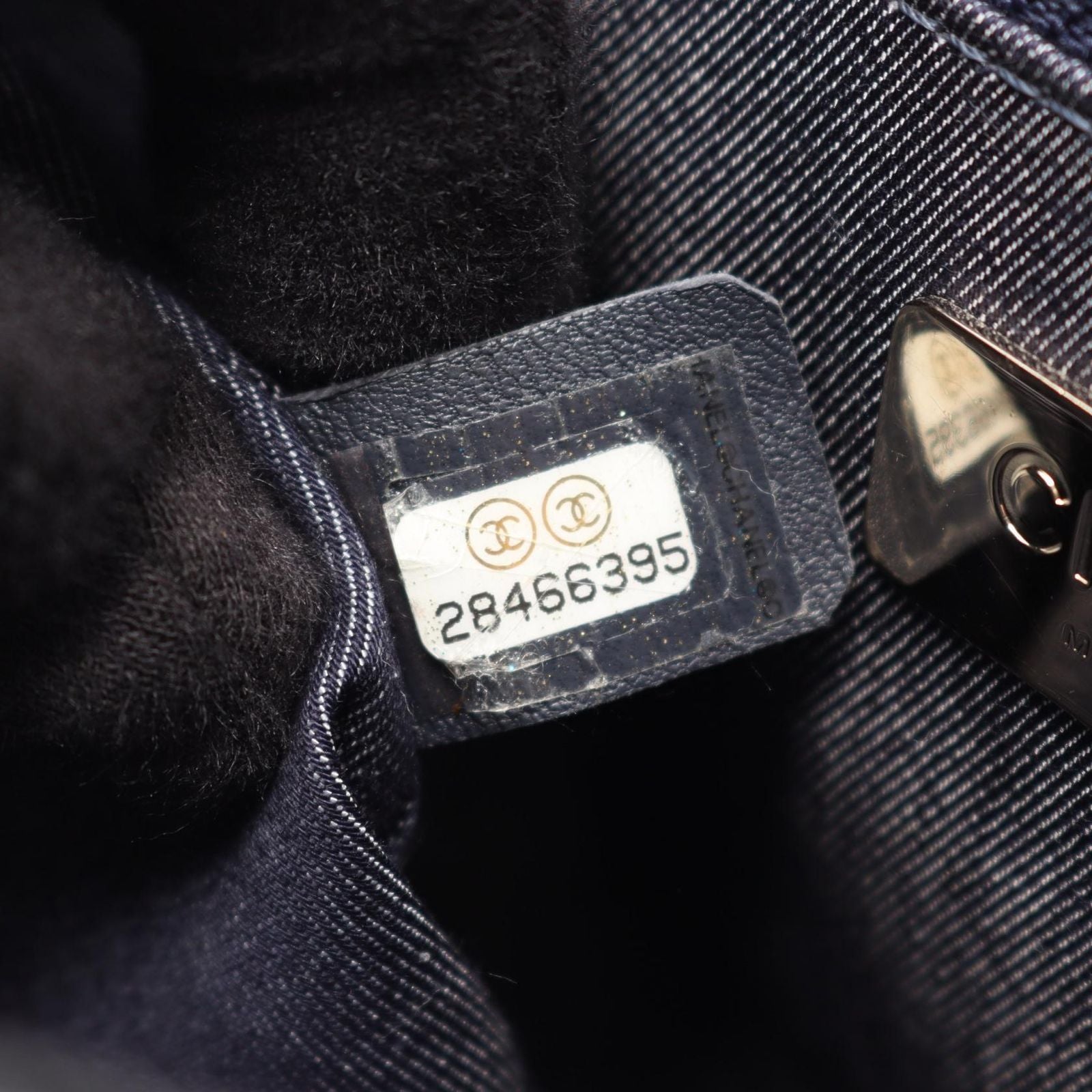 Chanel Shoulder Bag CC Logo Black Lambskin CC Small Flap Chain — view 5
