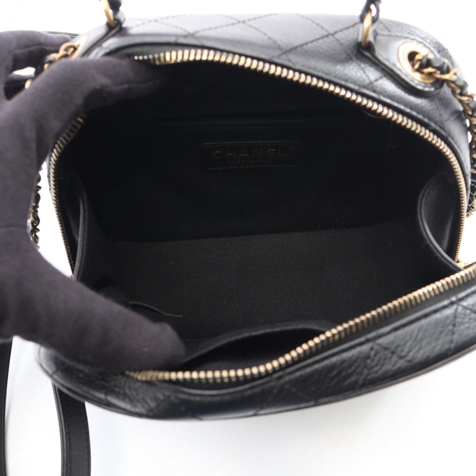 Chanel Shoulder Bag Quilted Vanity 2-Way Black Leather CC Logo Chain — view 3