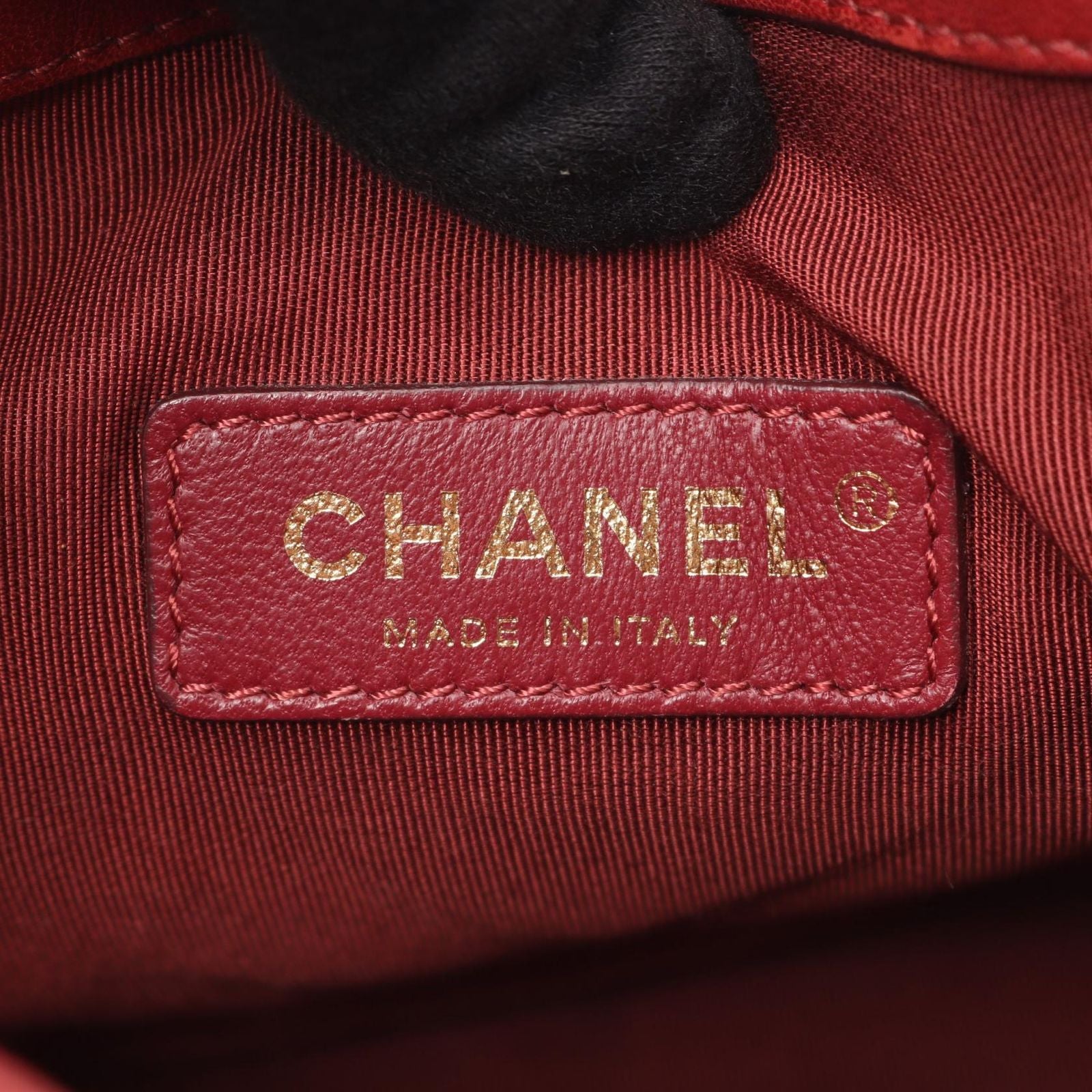 Chanel Shoulder Bag Chez Blanc Stitch Drawstring Wine Red Leather — view 4