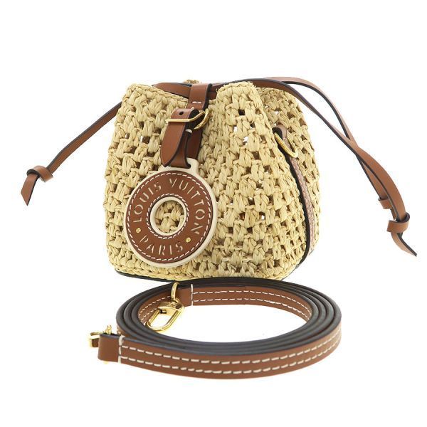 Louis Vuitton Noe Bucket Bag Beige