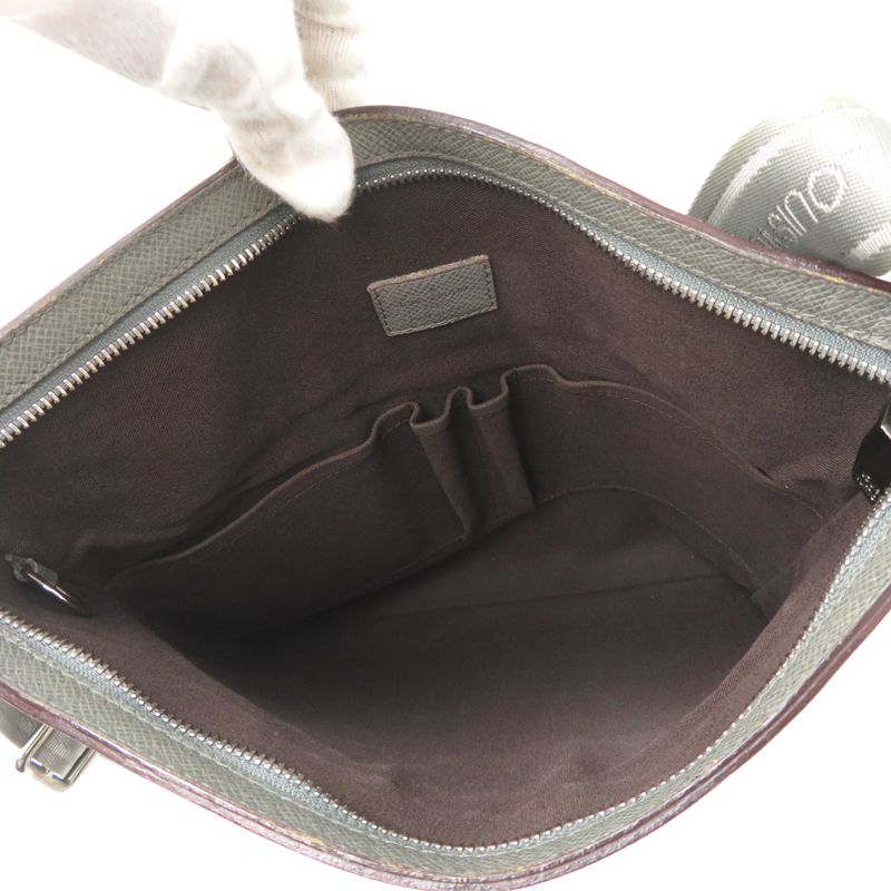 Louis Vuitton Shoulder — view 6