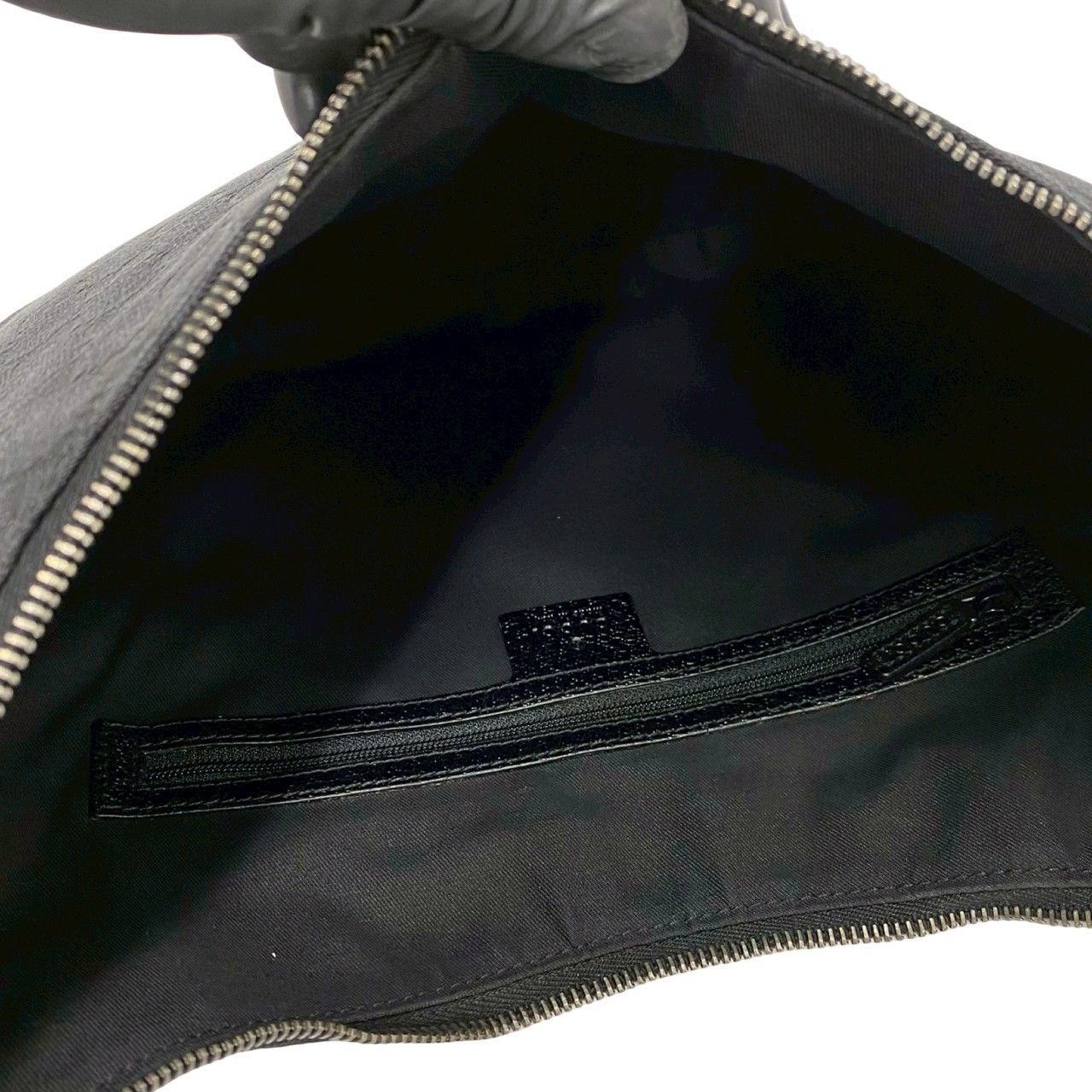 Gucci GG All Over Pattern Canvas Leather Shoulder Bag Tote Black — view 9