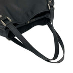 Gucci Log Leather Tote Shoulder Bag Black — view 4