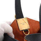 Louis Vuitton Lowkey Hobo MM Shoulder Bag Leather Noir — view 9