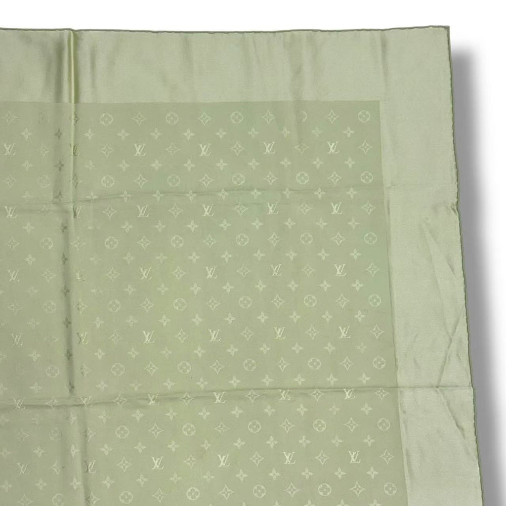 Louis Vuitton Silk Scarf Large Monogram Green — view 4