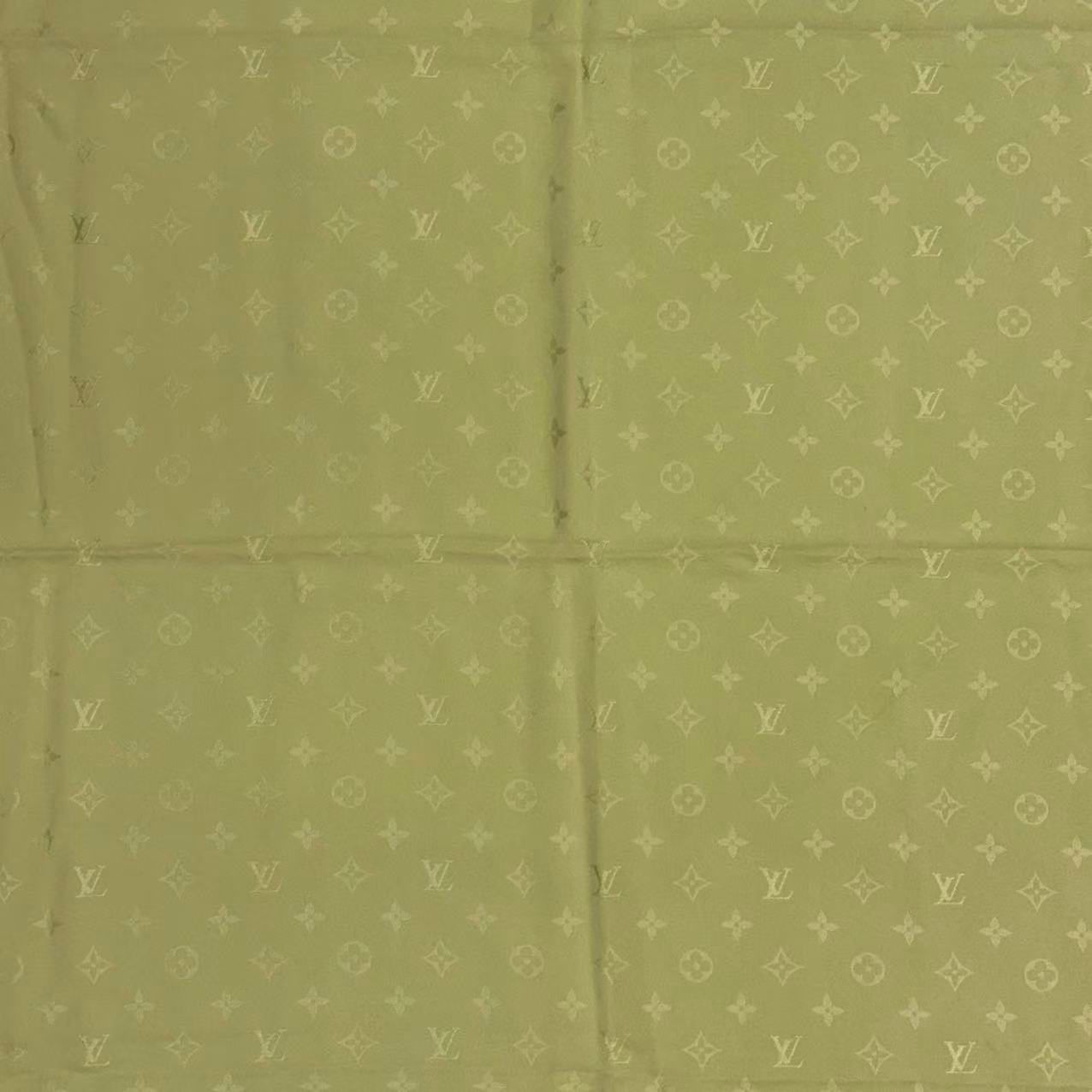 Louis Vuitton Silk Scarf Large Monogram Green — view 6