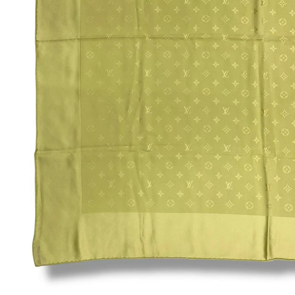 Louis Vuitton Silk Scarf Large Monogram Green — view 3