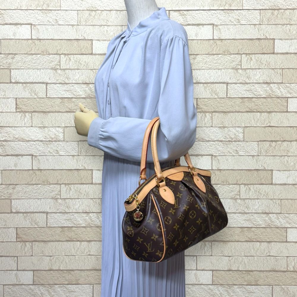 Louis Vuitton Tivoli PM Monogram Handbag Canvas Brown — view 2