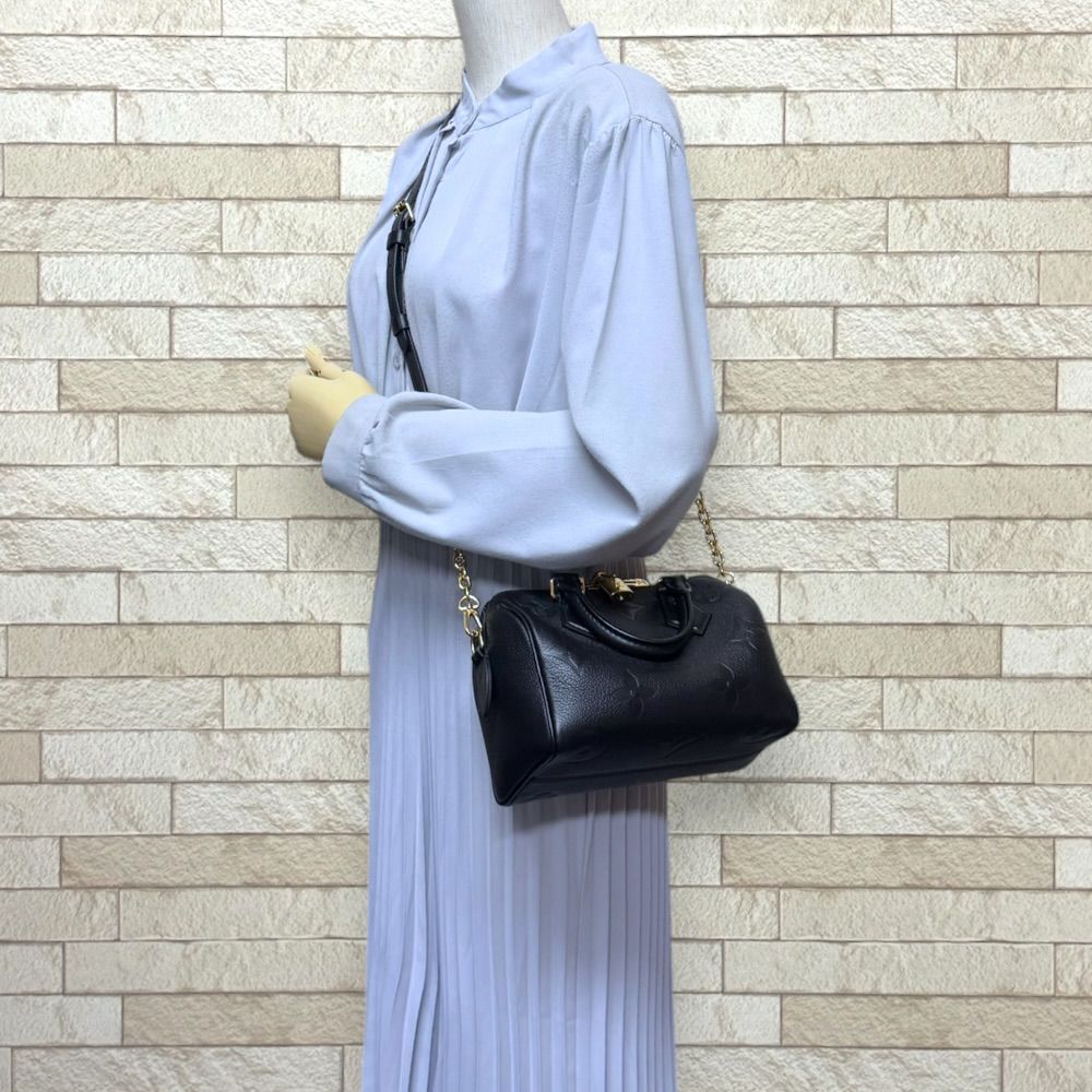 Louis Vuitton Speedy Bandouliere 20 Monogram Empreinte Shoulder Bag Black — view 2