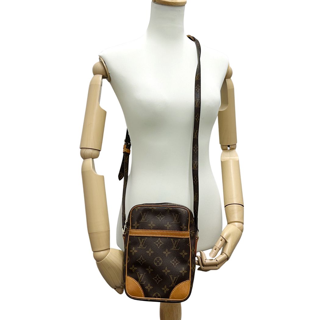 Louis Vuitton Monogram Shoulder Bag Danube Brown Compact — view 6