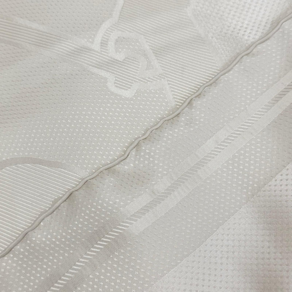 Hermes Eperon D'or Yellow Gold Spurs 100% Silk Yvoir Carre 140 Scarf — view 4