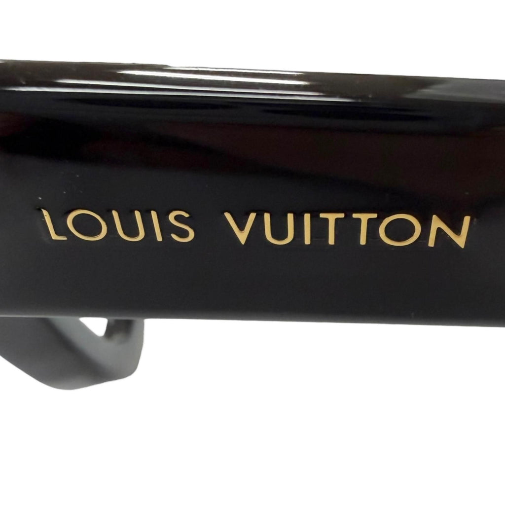 Louis Vuitton Optical LV Escape Blue Ray Light Purple External Cut Sunglasses — view 7