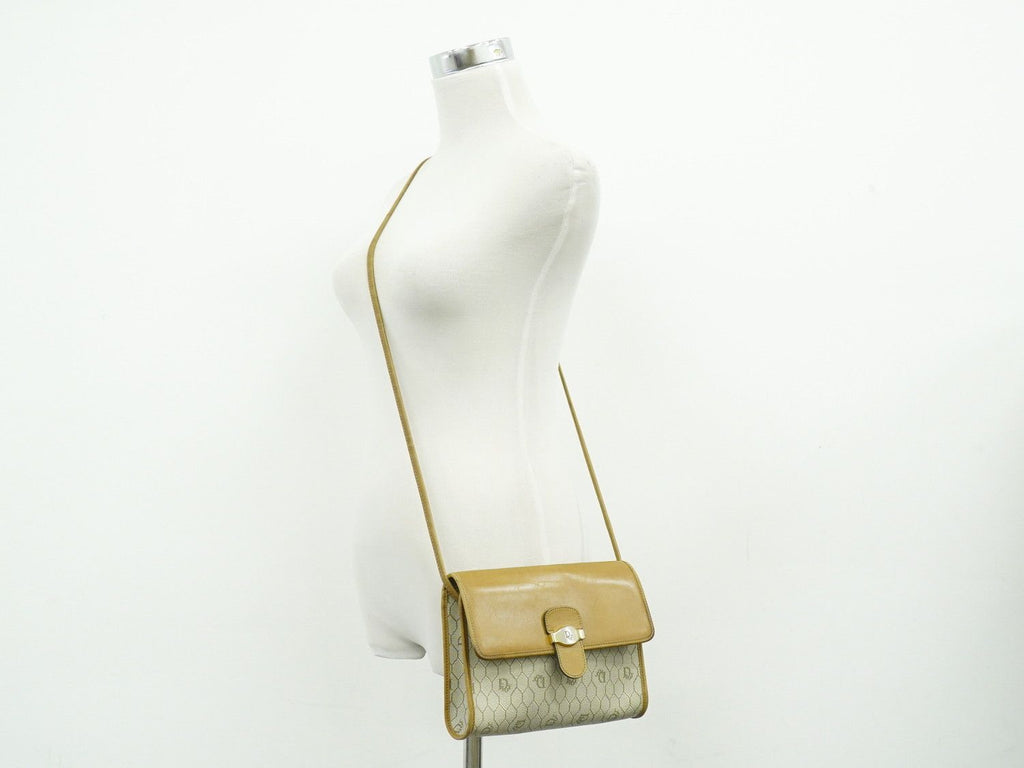 Dior Honeycomb Pattern Shoulder Bag Pochette Beige — view 5