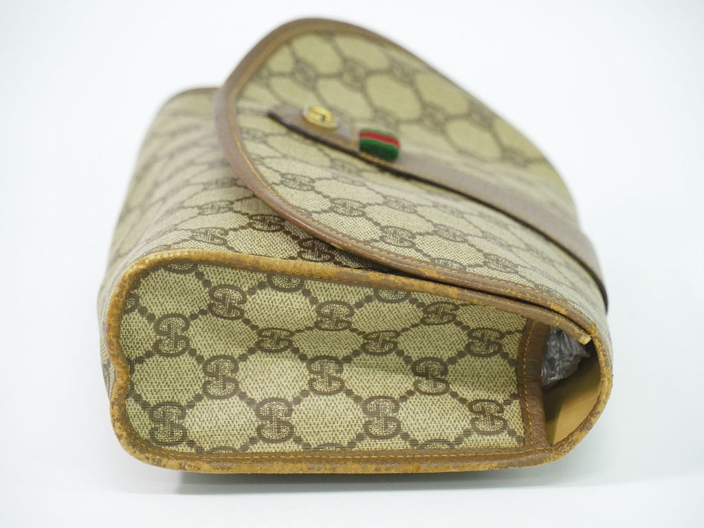 Gucci Vintage Sherry Line GG Supreme Clutch Beige