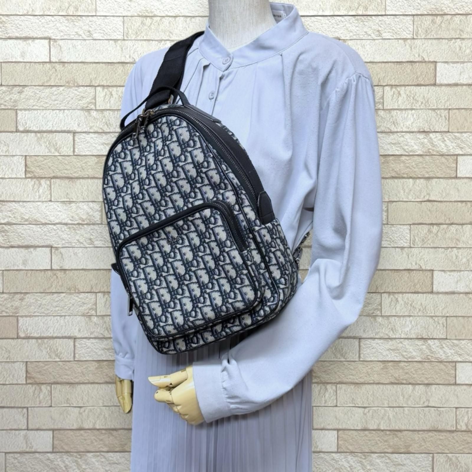 Dior Oblique Belt Bag Canvas Navy — view 2