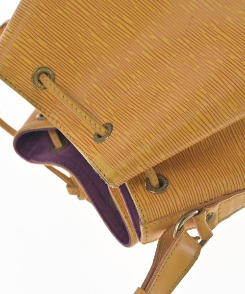 Louis Vuitton Shoulder Bag — view 7