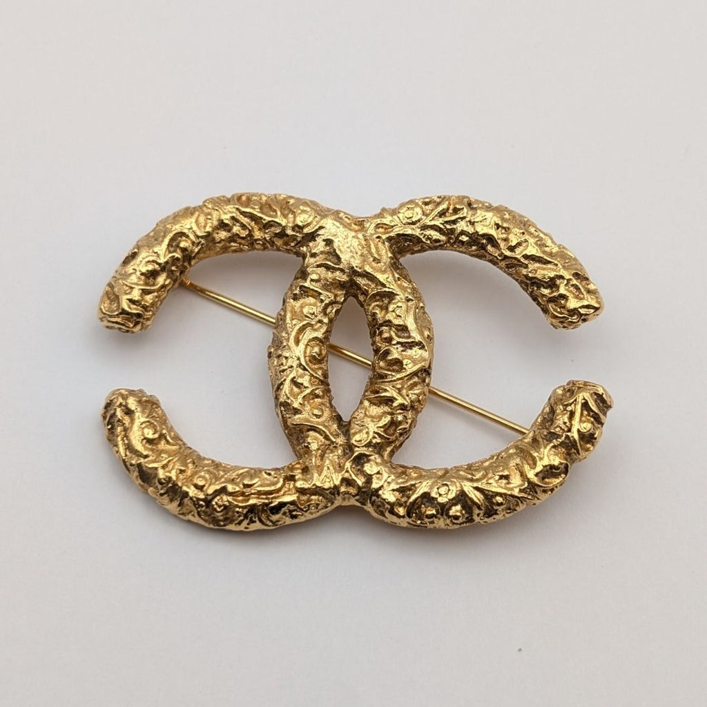 Chanel Brooch CC Logo Lava Gold Vintage